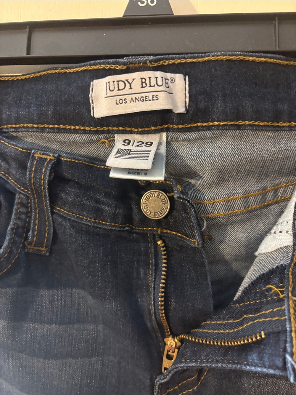 Judy Blue Dark Blue High-Rise Jeans with Contrast Stitching